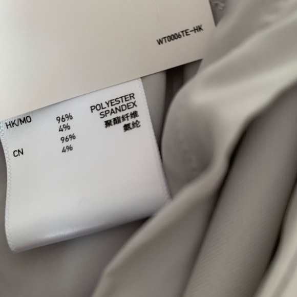 BNWT Uniqlo drape joggers - Sz S - Picture 3 of 3